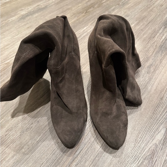 1. State Shoes - Elegant Brown Women's Boots